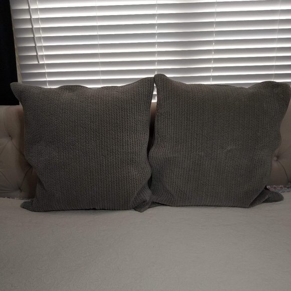 Pottery Barn Bedding Pottery Barn Pillow Shams Cases Euro Gray Velvet Channel Quilt 28 X 28